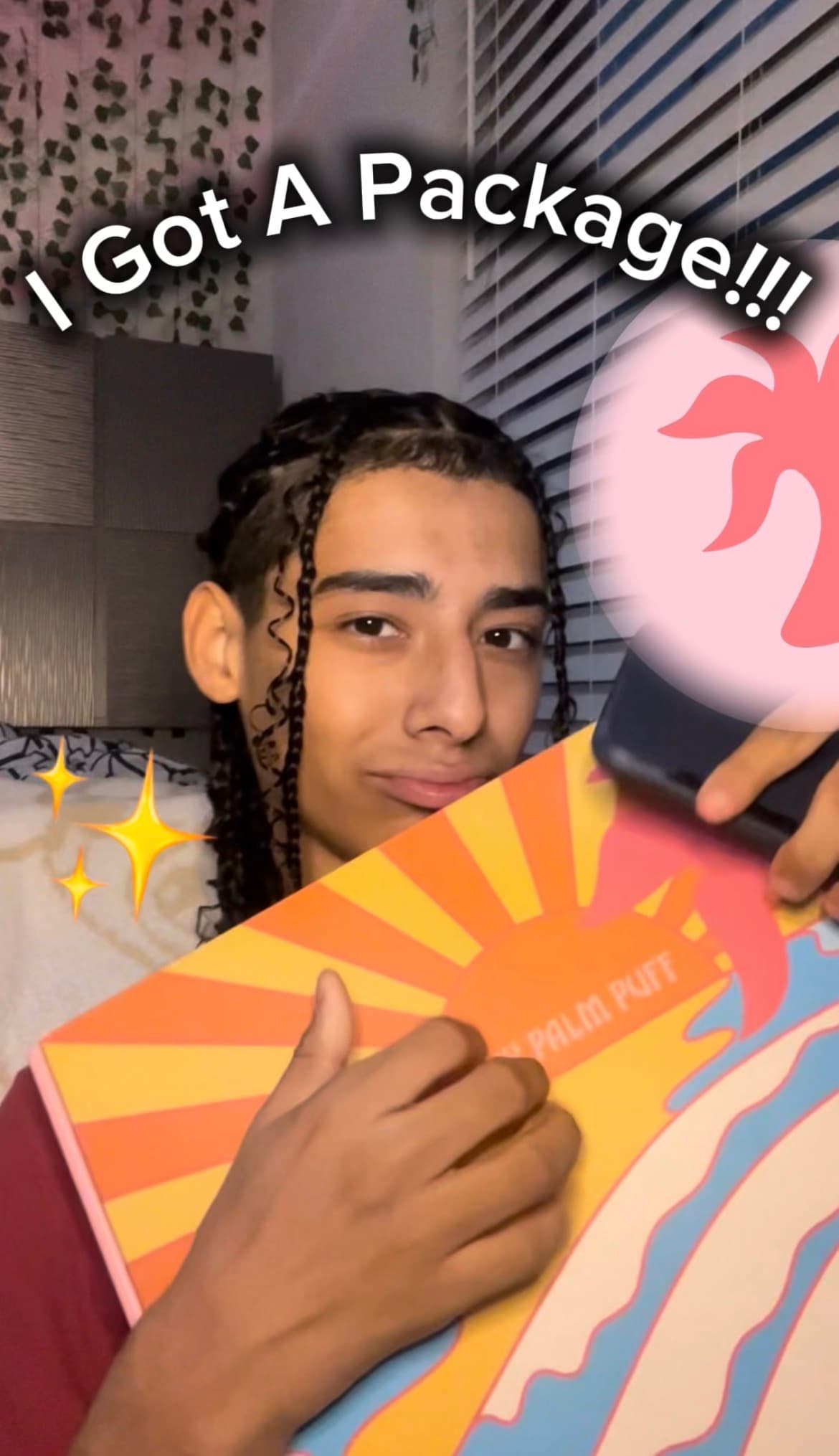 Pink Palm Puff Unboxing Video 