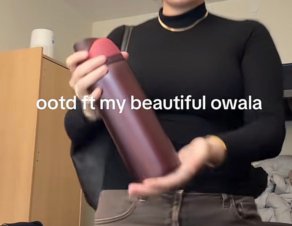 Tiktok: OOTD ft. Owala