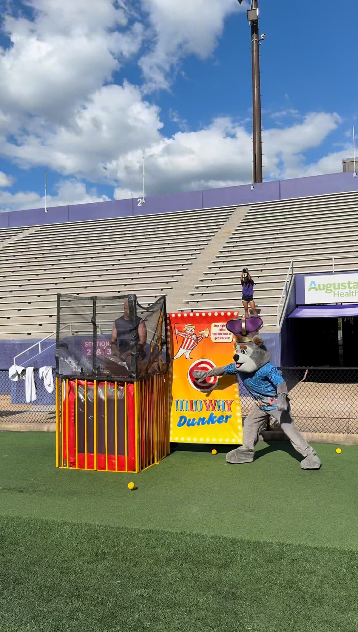 Instagram - jmutimmiller