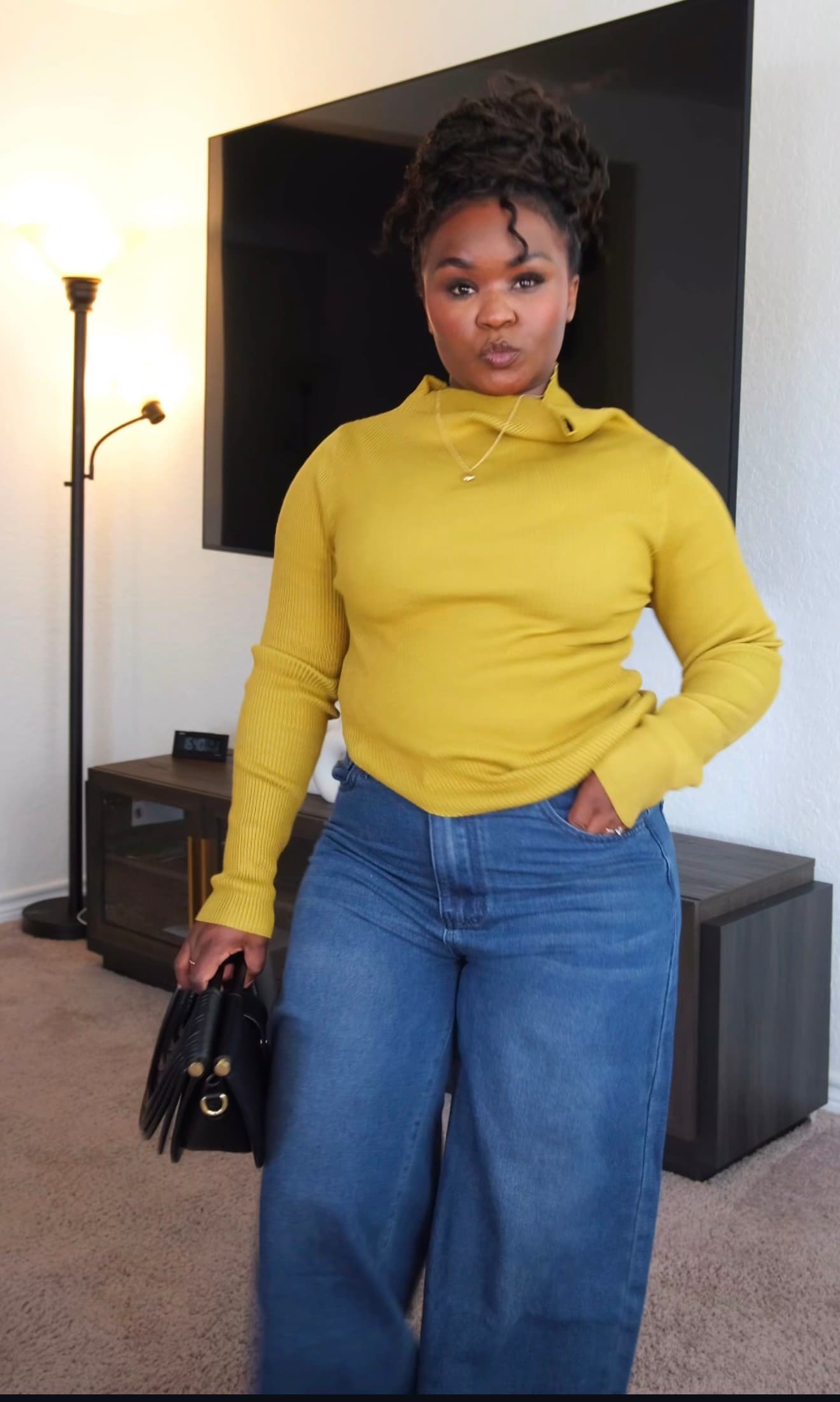 NDICHUS SMALL WORLD - YouTube