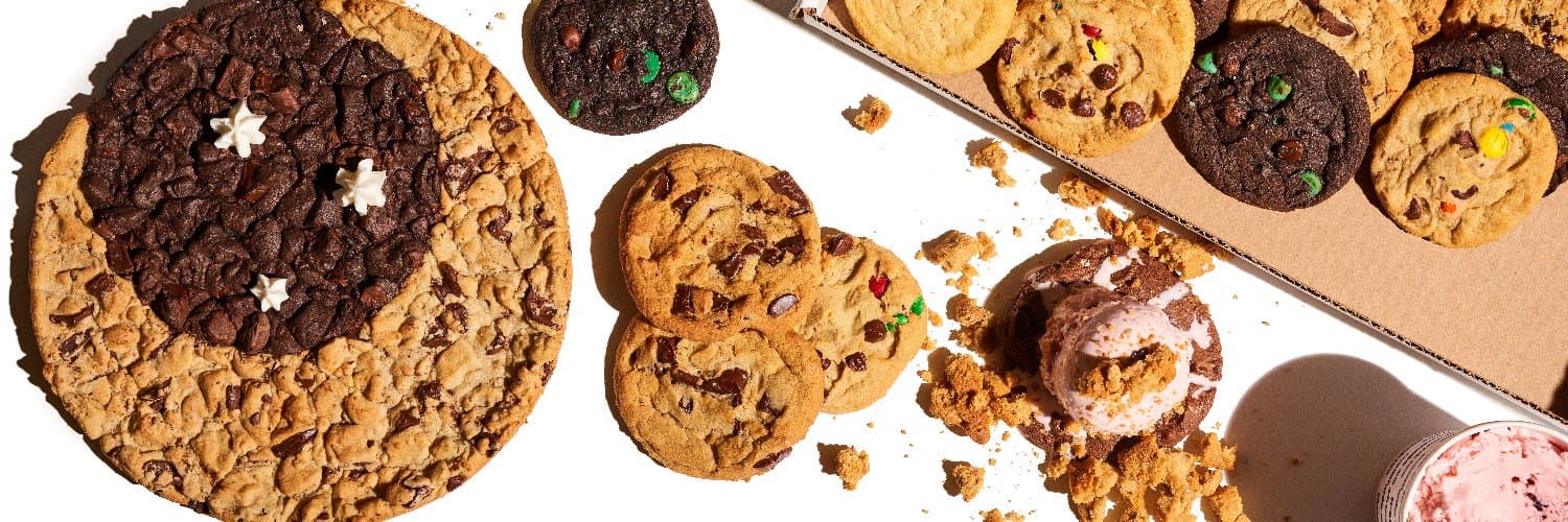 Insomnia Cookies background