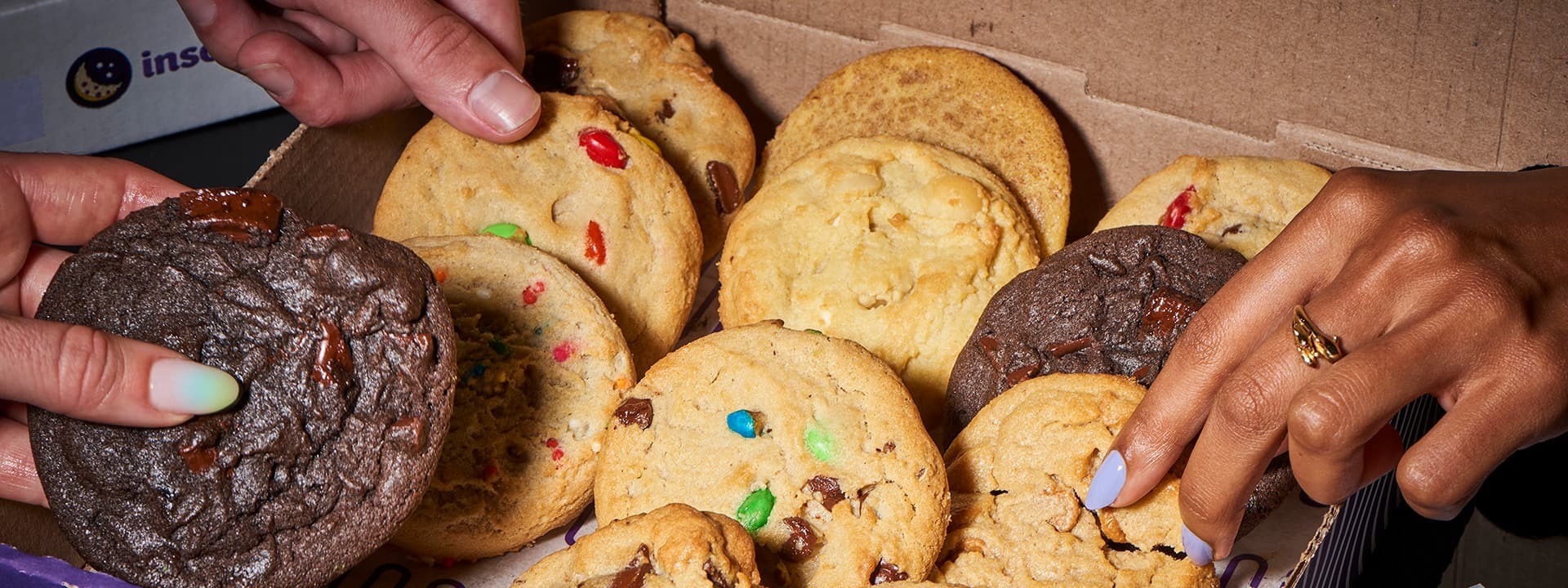 Insomnia Cookies background