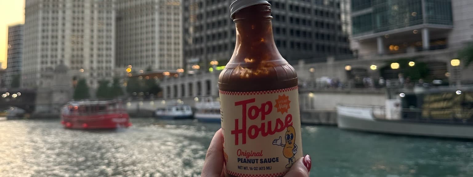 Top House Peanut Sauce background