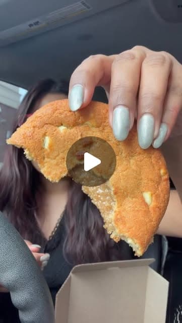 The blush bite on Instagram insomniacookies
insomniacookies