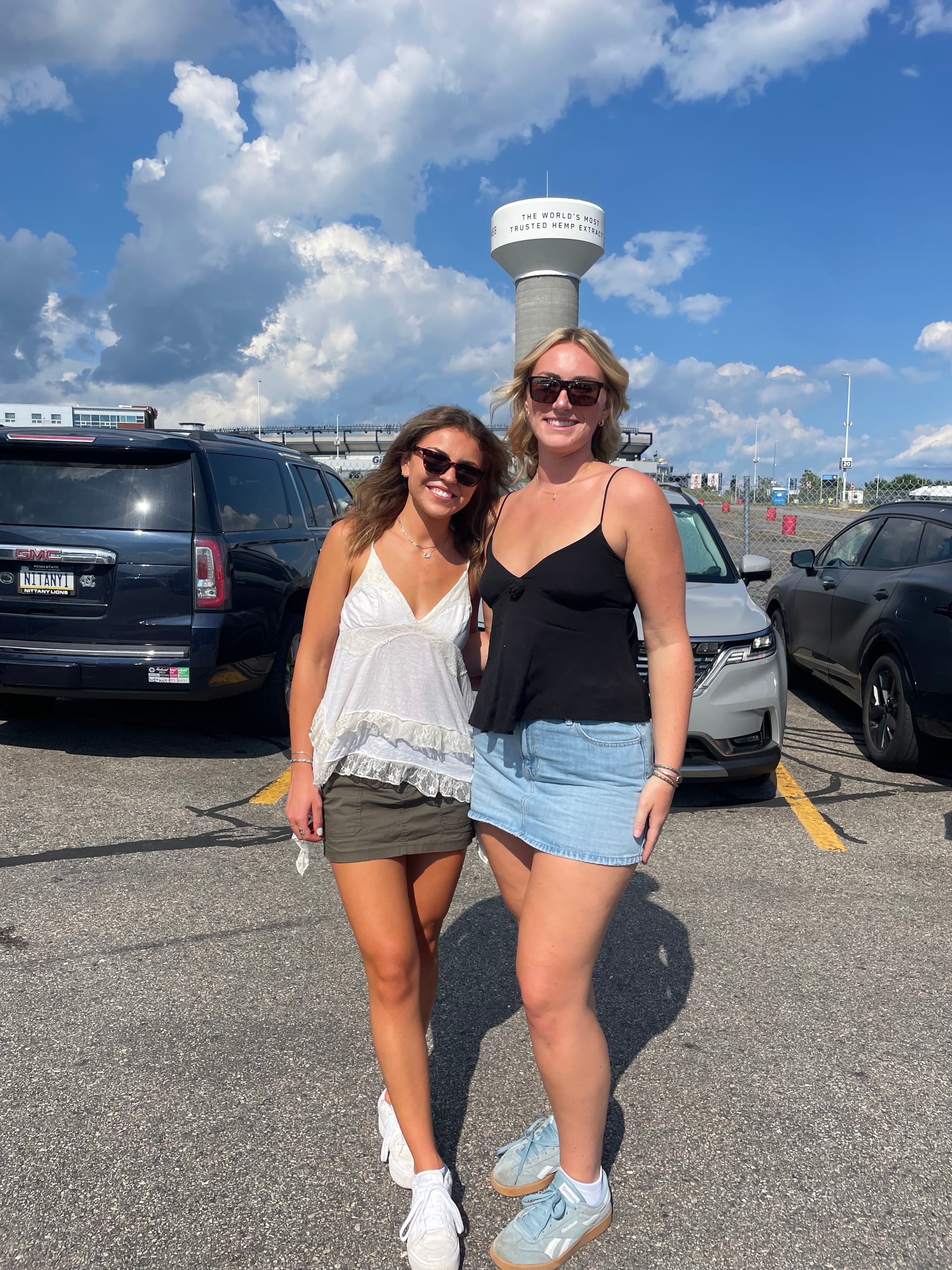 us.princesspolly.com/POLLYONCAMPUS71216