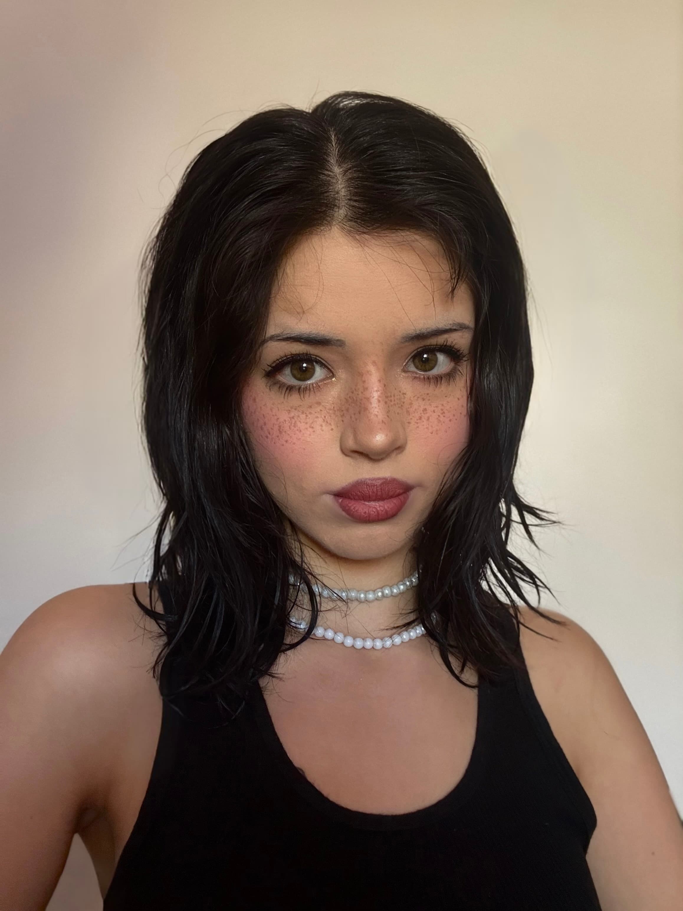 wwwbackstagecomtaltatiana-lombardo