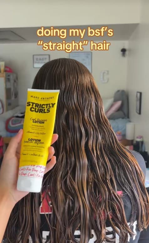 TikTok - Hair Content 41.4K Views 1,400 Likes