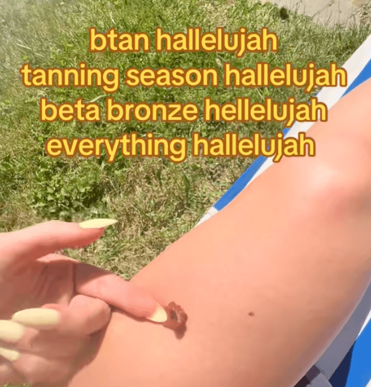 B.tan Tiktok video