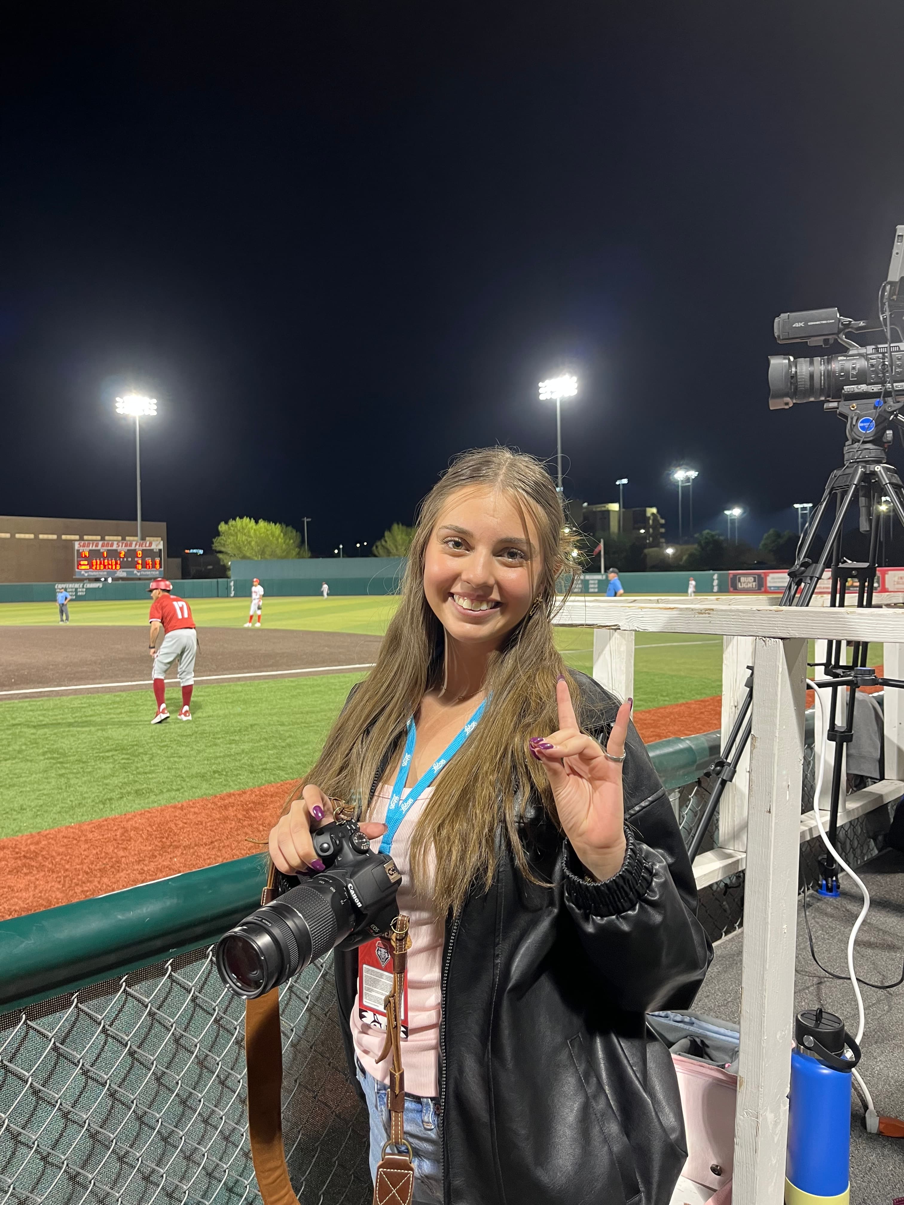 sophielmedina.myportfolio.com/