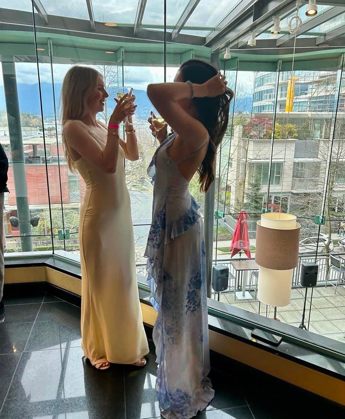 Zoya husnnen contentbyzo Instagram photos and videos