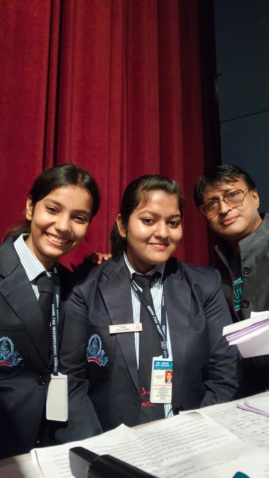 youtubenrBzZ9yccSUsi97KfC187UEazFblZ