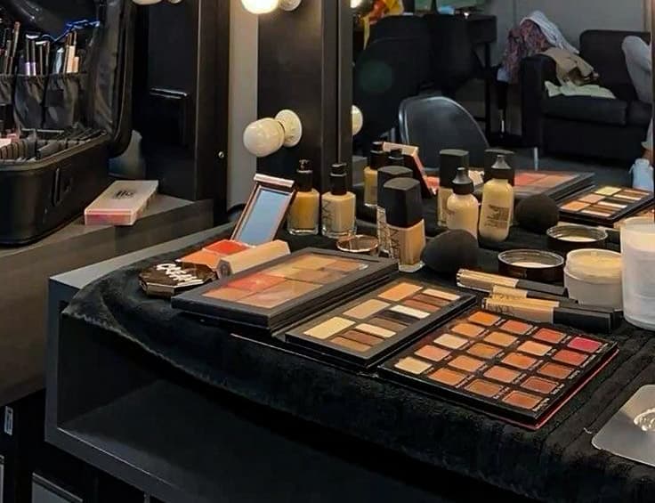 TikTok - Spend the day with me